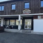 Sporthostel Active Hostal *
